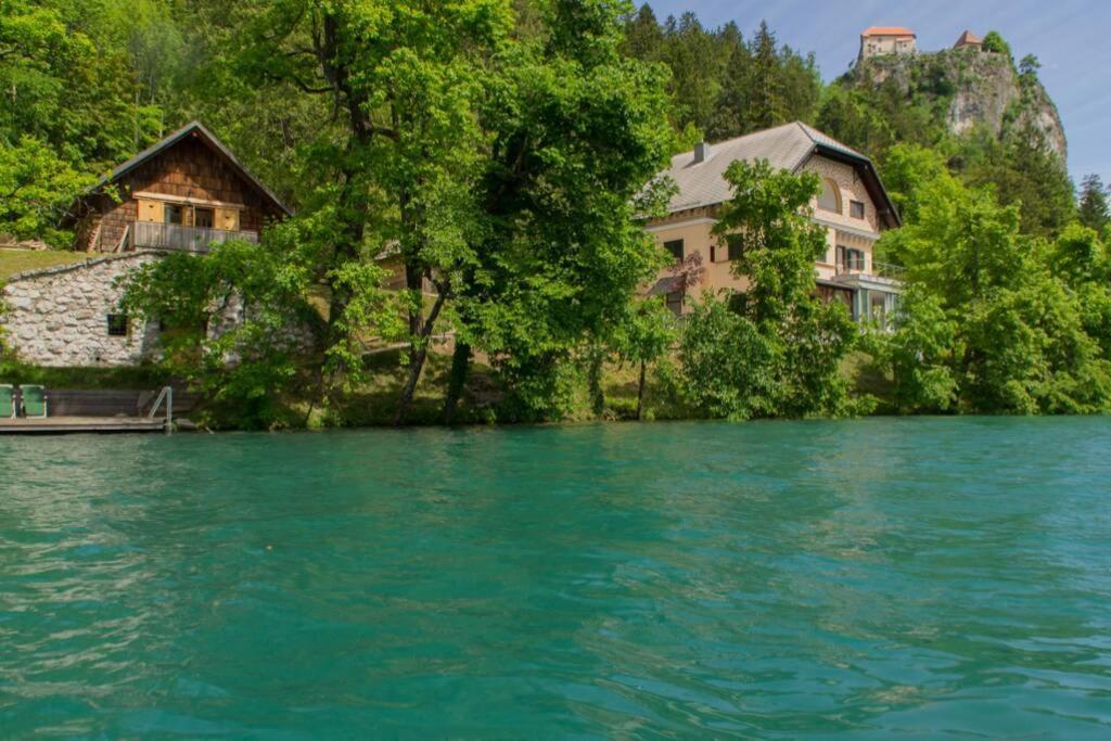 Private Beach House On Lake Bled Buitenkant foto