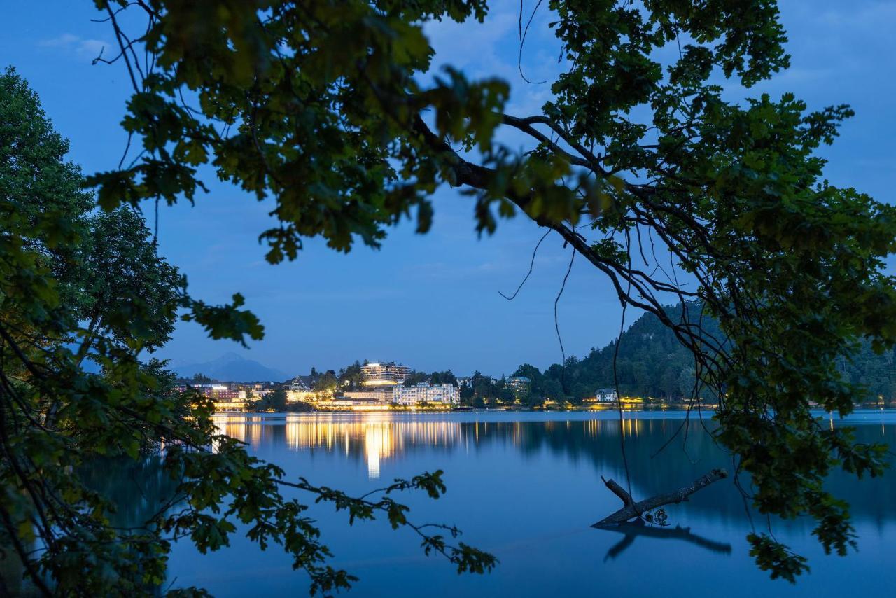 Private Beach House On Lake Bled Buitenkant foto